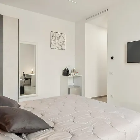 501 - Guest house *
